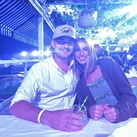 Meet your Posher, Cam - Picture 1 of 1